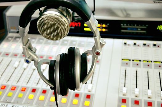 HIGHWAY RADIO